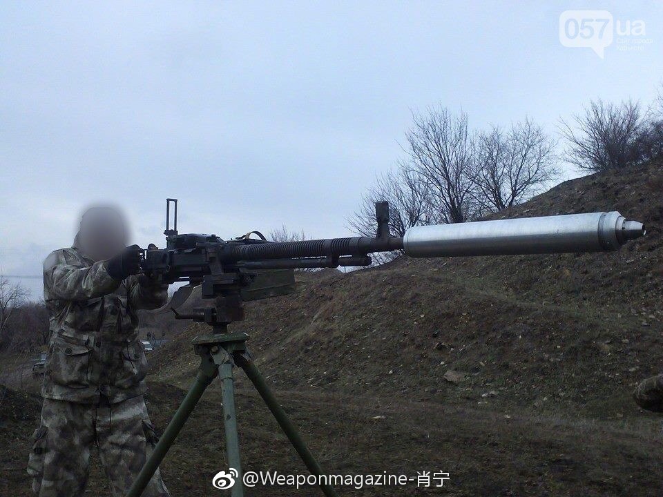 兵器影像 装上消音器的徳什卡